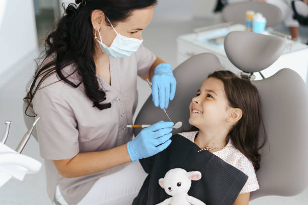 Best Emergency Dentist for Knocked-Out Tooth in Palm Springs, FL
